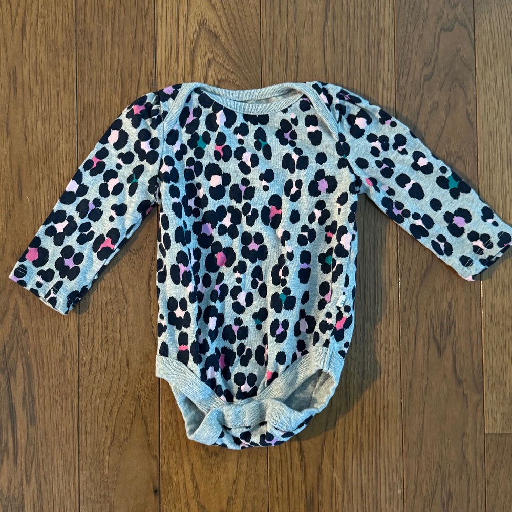 Baby Gap - Leopard, Long-Sleeve Baby Bodysuit - 100% Cotton (3-6 Months)